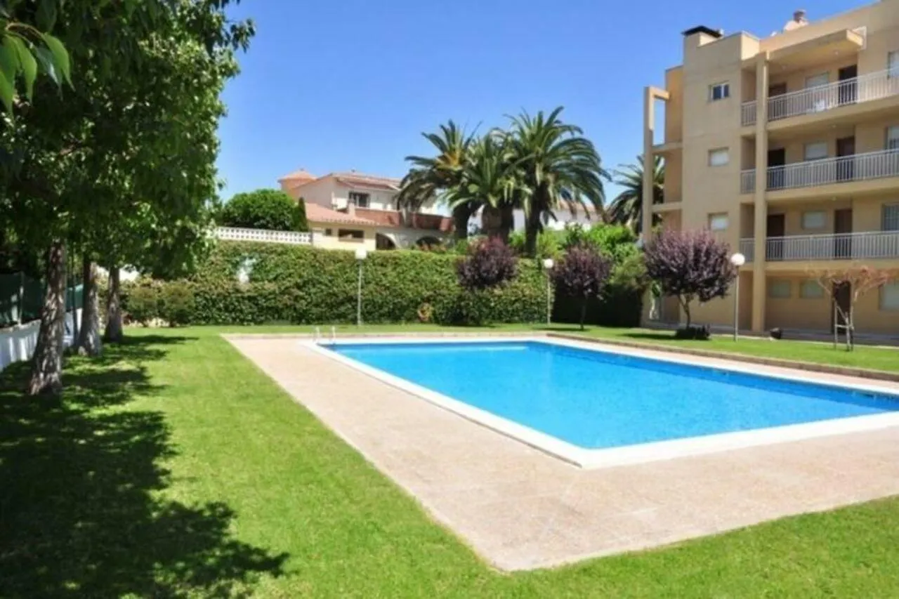 Zeus Versailles Apartment Cambrils